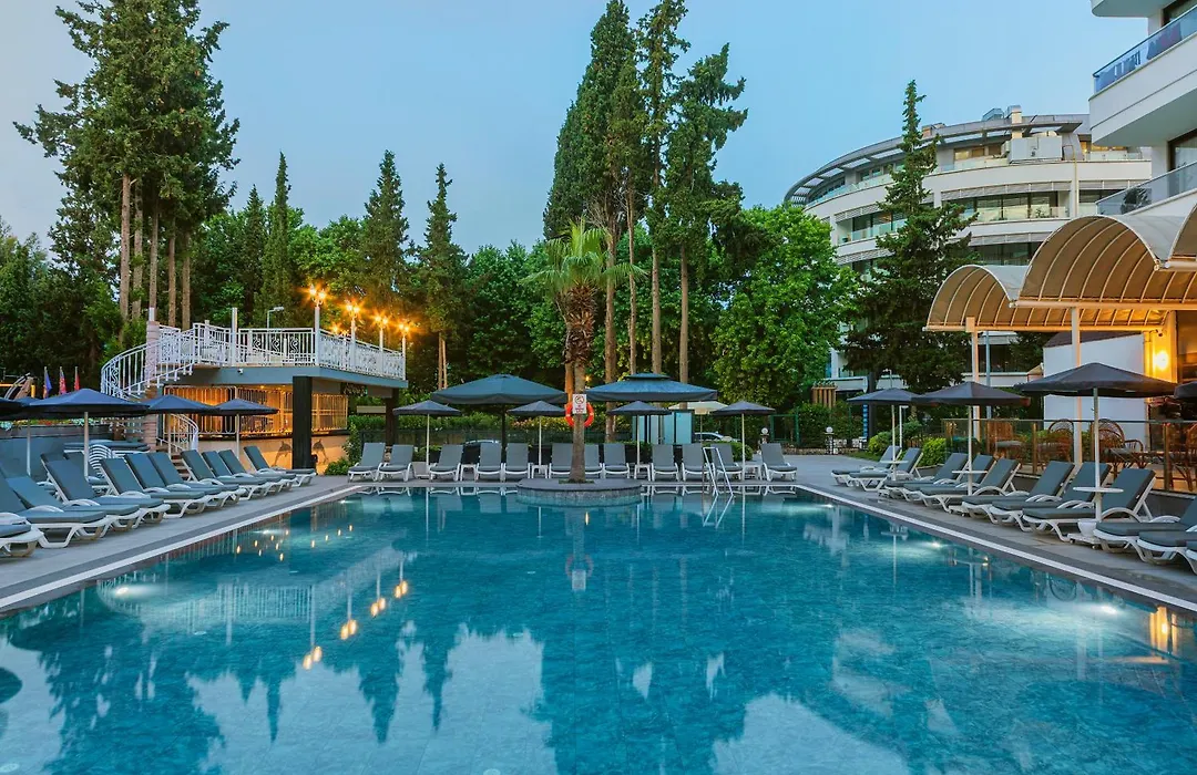 K Maris Hotel-1