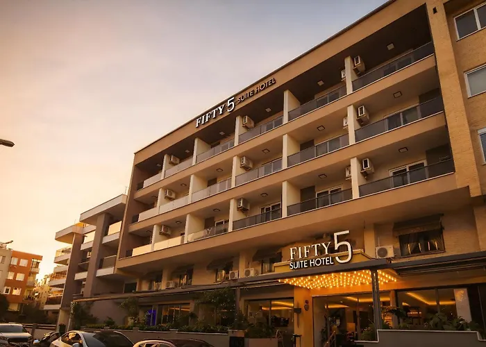 Fifty5 Suite Hotel